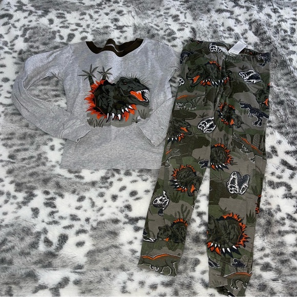 Place pj set - Picture 1 of 9